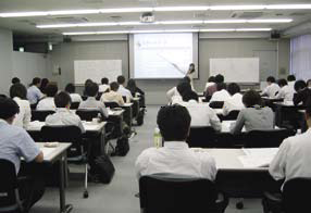 教育研修セミナーの様子